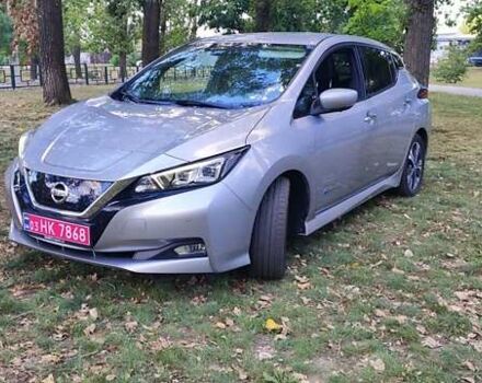 Серый Ниссан Лиф, объемом двигателя 0 л и пробегом 80 тыс. км за 13200 $, фото 3 на Automoto.ua