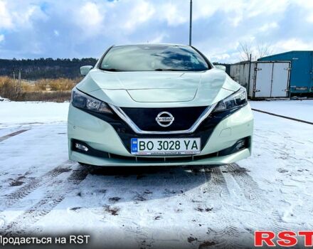 Серый Ниссан Лиф, объемом двигателя 0 л и пробегом 69 тыс. км за 12750 $, фото 1 на Automoto.ua