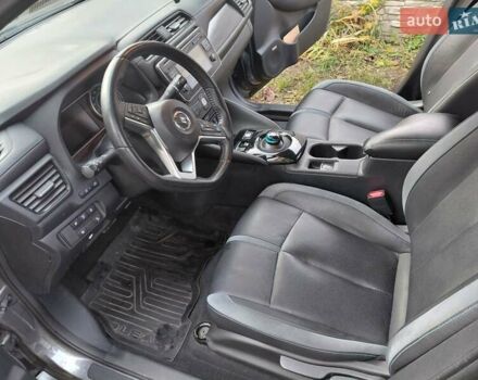 Серый Ниссан Лиф, объемом двигателя 0 л и пробегом 98 тыс. км за 13200 $, фото 10 на Automoto.ua