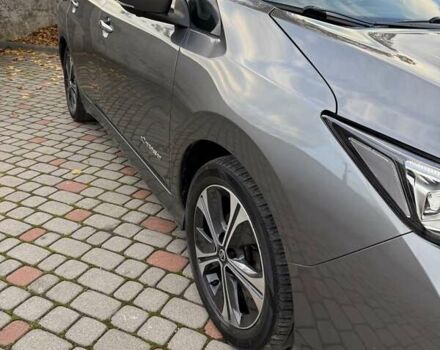 Серый Ниссан Лиф, объемом двигателя 0 л и пробегом 127 тыс. км за 12400 $, фото 5 на Automoto.ua