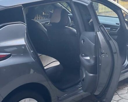 Сірий Ніссан Ліф, об'ємом двигуна 0 л та пробігом 115 тис. км за 11850 $, фото 8 на Automoto.ua