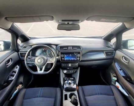 Серый Ниссан Лиф, объемом двигателя 0 л и пробегом 175 тыс. км за 12100 $, фото 9 на Automoto.ua