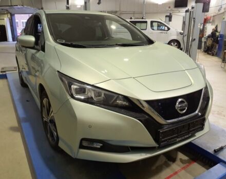 Серый Ниссан Лиф, объемом двигателя 0 л и пробегом 77 тыс. км за 11700 $, фото 7 на Automoto.ua