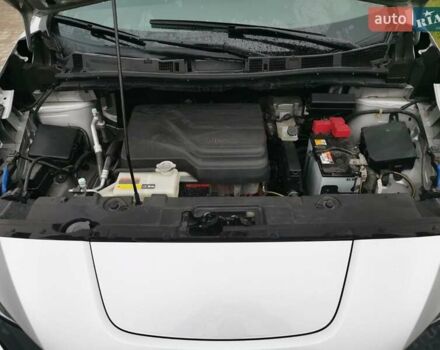 Сірий Ніссан Ліф, об'ємом двигуна 0 л та пробігом 45 тис. км за 12500 $, фото 22 на Automoto.ua