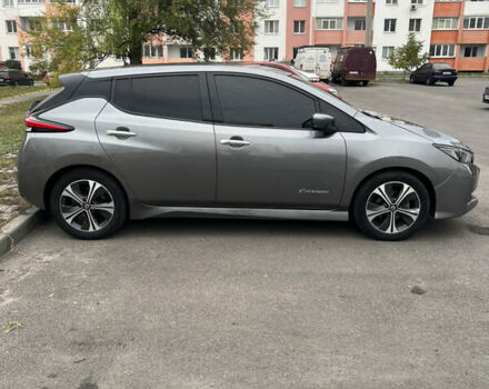 Серый Ниссан Лиф, объемом двигателя 0 л и пробегом 105 тыс. км за 12500 $, фото 11 на Automoto.ua