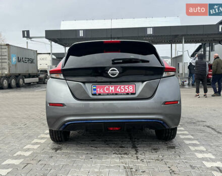 Сірий Ніссан Ліф, об'ємом двигуна 0 л та пробігом 152 тис. км за 11950 $, фото 5 на Automoto.ua