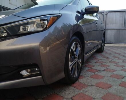 Сірий Ніссан Ліф, об'ємом двигуна 0 л та пробігом 138 тис. км за 11500 $, фото 1 на Automoto.ua