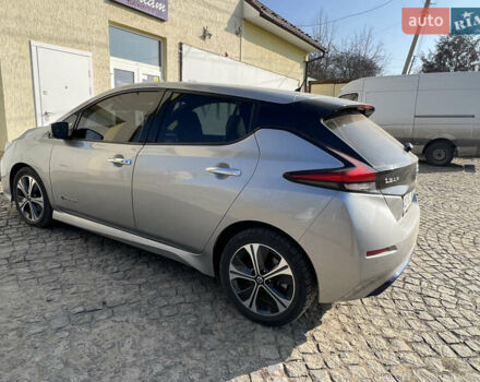 Серый Ниссан Лиф, объемом двигателя 0 л и пробегом 110 тыс. км за 12300 $, фото 3 на Automoto.ua