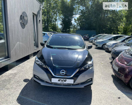 Серый Ниссан Лиф, объемом двигателя 0 л и пробегом 110 тыс. км за 13300 $, фото 2 на Automoto.ua