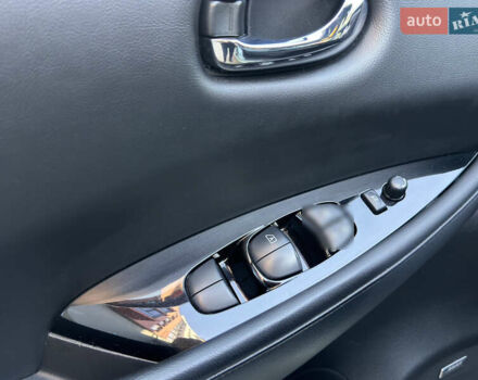 Серый Ниссан Лиф, объемом двигателя 0 л и пробегом 125 тыс. км за 12400 $, фото 15 на Automoto.ua