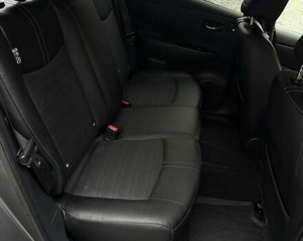 Серый Ниссан Лиф, объемом двигателя 0 л и пробегом 130 тыс. км за 11999 $, фото 23 на Automoto.ua