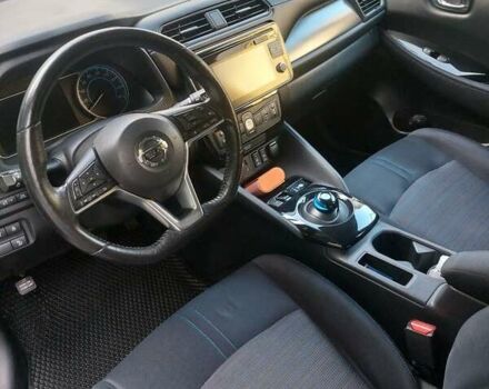 Сірий Ніссан Ліф, об'ємом двигуна 0 л та пробігом 106 тис. км за 12500 $, фото 12 на Automoto.ua
