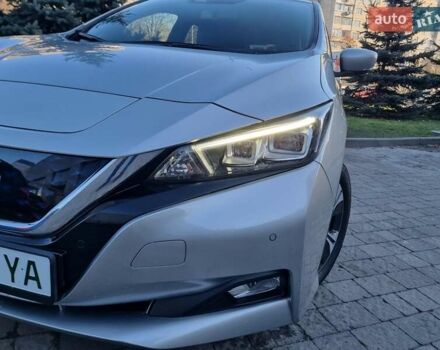 Сірий Ніссан Ліф, об'ємом двигуна 0 л та пробігом 95 тис. км за 13100 $, фото 18 на Automoto.ua