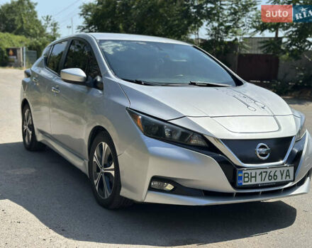 Серый Ниссан Лиф, объемом двигателя 0 л и пробегом 85 тыс. км за 12700 $, фото 5 на Automoto.ua