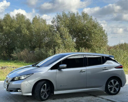 Сірий Ніссан Ліф, об'ємом двигуна 0 л та пробігом 147 тис. км за 11500 $, фото 8 на Automoto.ua