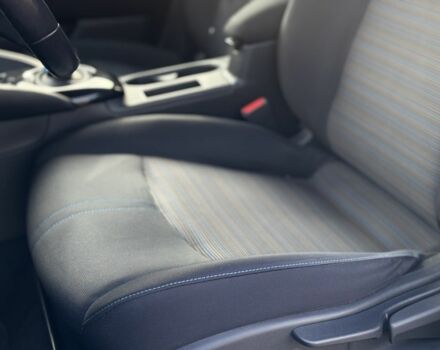 Серый Ниссан Лиф, объемом двигателя 0 л и пробегом 96 тыс. км за 12500 $, фото 21 на Automoto.ua