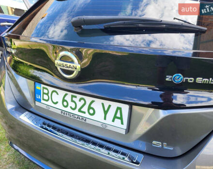 Серый Ниссан Лиф, объемом двигателя 0 л и пробегом 94 тыс. км за 13000 $, фото 2 на Automoto.ua