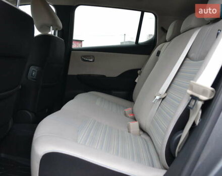 Серый Ниссан Лиф, объемом двигателя 0 л и пробегом 109 тыс. км за 12999 $, фото 18 на Automoto.ua