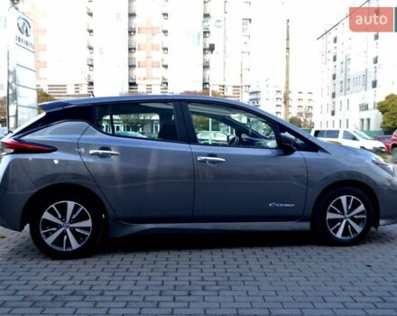 Сірий Ніссан Ліф, об'ємом двигуна 0 л та пробігом 119 тис. км за 12300 $, фото 71 на Automoto.ua