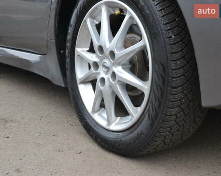 Серый Ниссан Лиф, объемом двигателя 0 л и пробегом 109 тыс. км за 12999 $, фото 12 на Automoto.ua