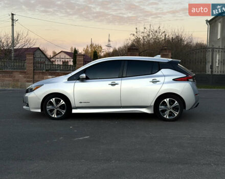 Серый Ниссан Лиф, объемом двигателя 0 л и пробегом 150 тыс. км за 10800 $, фото 12 на Automoto.ua