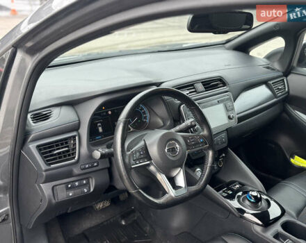 Сірий Ніссан Ліф, об'ємом двигуна 0 л та пробігом 152 тис. км за 11950 $, фото 29 на Automoto.ua