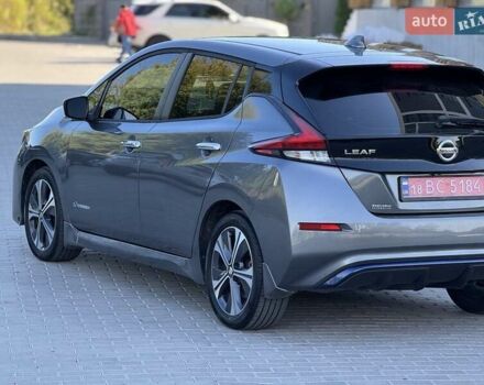 Серый Ниссан Лиф, объемом двигателя 0 л и пробегом 160 тыс. км за 10999 $, фото 11 на Automoto.ua