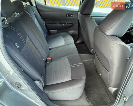 Серый Ниссан Лиф, объемом двигателя 0 л и пробегом 71 тыс. км за 11950 $, фото 15 на Automoto.ua