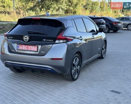 Серый Ниссан Лиф, объемом двигателя 0 л и пробегом 160 тыс. км за 10999 $, фото 12 на Automoto.ua