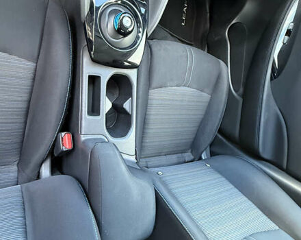 Серый Ниссан Лиф, объемом двигателя 0 л и пробегом 71 тыс. км за 11950 $, фото 23 на Automoto.ua