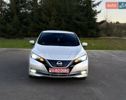 Серый Ниссан Лиф, объемом двигателя 0 л и пробегом 150 тыс. км за 10800 $, фото 4 на Automoto.ua