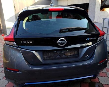 Серый Ниссан Лиф, объемом двигателя 0.11 л и пробегом 139 тыс. км за 12500 $, фото 3 на Automoto.ua