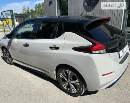 Серый Ниссан Лиф, объемом двигателя 0 л и пробегом 110 тыс. км за 13300 $, фото 7 на Automoto.ua