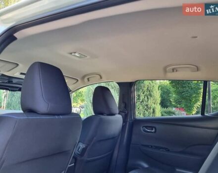 Сірий Ніссан Ліф, об'ємом двигуна 0 л та пробігом 173 тис. км за 10850 $, фото 25 на Automoto.ua