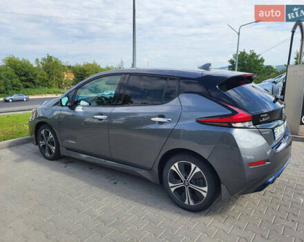 Серый Ниссан Лиф, объемом двигателя 0 л и пробегом 94 тыс. км за 13000 $, фото 1 на Automoto.ua