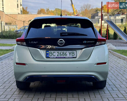 Серый Ниссан Лиф, объемом двигателя 0 л и пробегом 132 тыс. км за 12400 $, фото 3 на Automoto.ua