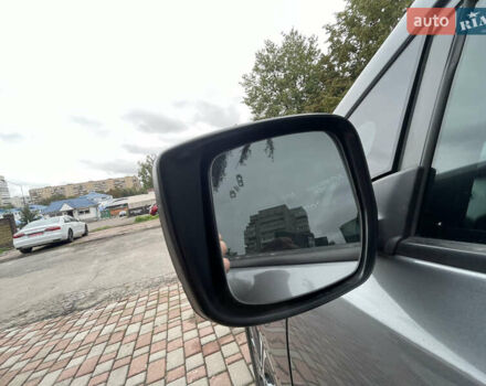 Серый Ниссан Лиф, объемом двигателя 0 л и пробегом 125 тыс. км за 12100 $, фото 7 на Automoto.ua