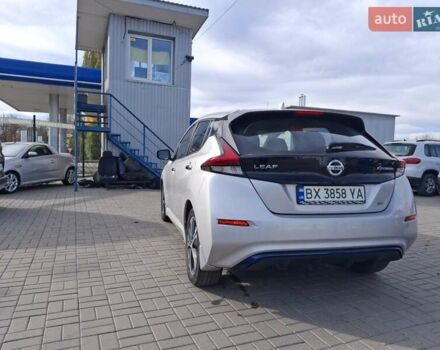 Серый Ниссан Лиф, объемом двигателя 0 л и пробегом 60 тыс. км за 14300 $, фото 6 на Automoto.ua