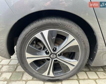 Сірий Ніссан Ліф, об'ємом двигуна 0 л та пробігом 144 тис. км за 12699 $, фото 54 на Automoto.ua