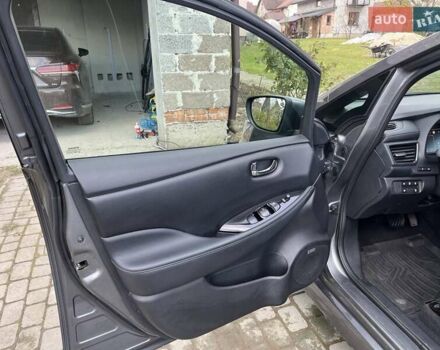 Сірий Ніссан Ліф, об'ємом двигуна 0 л та пробігом 144 тис. км за 12699 $, фото 13 на Automoto.ua