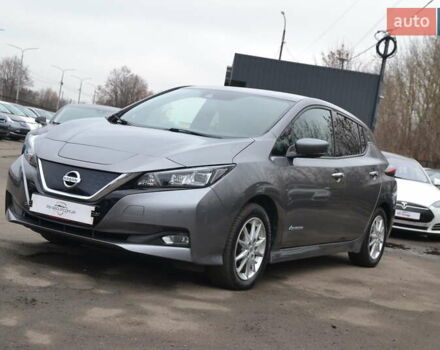 Серый Ниссан Лиф, объемом двигателя 0 л и пробегом 109 тыс. км за 12999 $, фото 1 на Automoto.ua