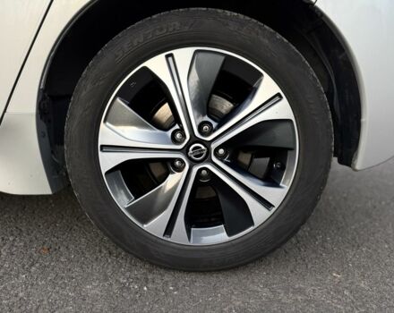 Серый Ниссан Лиф, объемом двигателя 0 л и пробегом 150 тыс. км за 10800 $, фото 8 на Automoto.ua