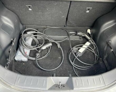 Серый Ниссан Лиф, объемом двигателя 0 л и пробегом 47 тыс. км за 4650 $, фото 11 на Automoto.ua