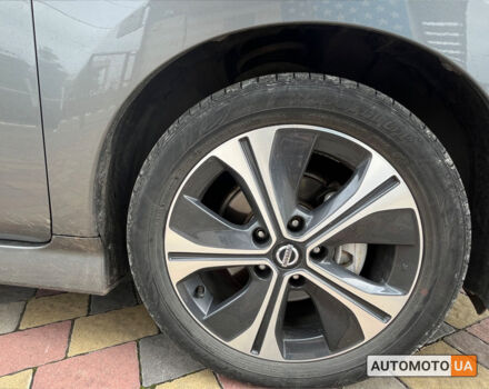 Сірий Ніссан Ліф, об'ємом двигуна 40 л та пробігом 70 тис. км за 14500 $, фото 9 на Automoto.ua