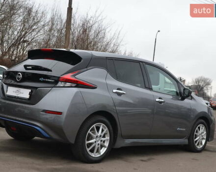 Серый Ниссан Лиф, объемом двигателя 0 л и пробегом 109 тыс. км за 12999 $, фото 7 на Automoto.ua