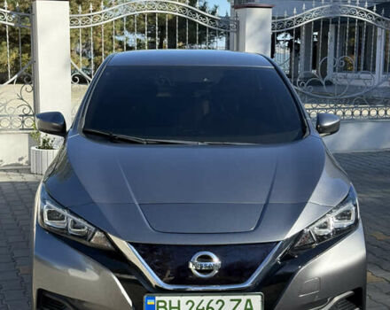 Сірий Ніссан Ліф, об'ємом двигуна 0 л та пробігом 88 тис. км за 11900 $, фото 2 на Automoto.ua