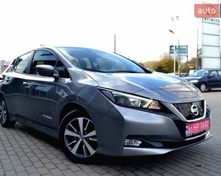 Сірий Ніссан Ліф, об'ємом двигуна 0 л та пробігом 119 тис. км за 12300 $, фото 128 на Automoto.ua