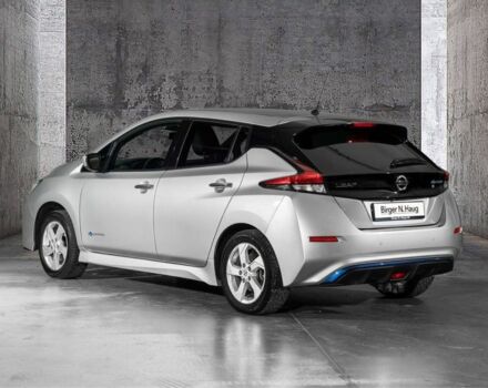 Сірий Ніссан Ліф, об'ємом двигуна 0 л та пробігом 101 тис. км за 11900 $, фото 2 на Automoto.ua