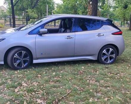 Серый Ниссан Лиф, объемом двигателя 0 л и пробегом 80 тыс. км за 13200 $, фото 1 на Automoto.ua