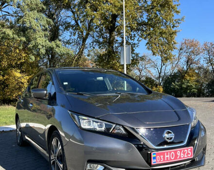 Сірий Ніссан Ліф, об'ємом двигуна 0 л та пробігом 143 тис. км за 12550 $, фото 2 на Automoto.ua